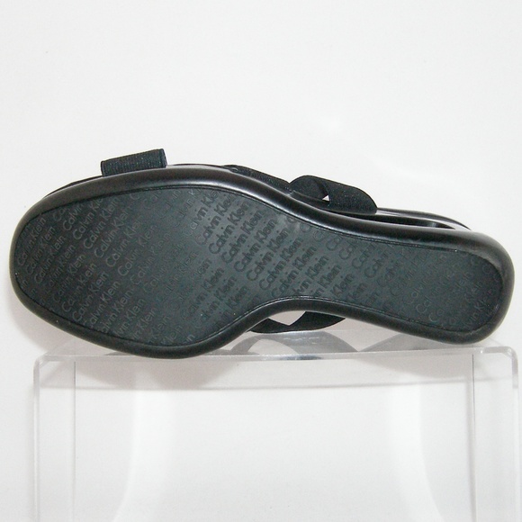 Calvin Klein 'Yathy' black platform wedges 8M - Picture 5 of 8
